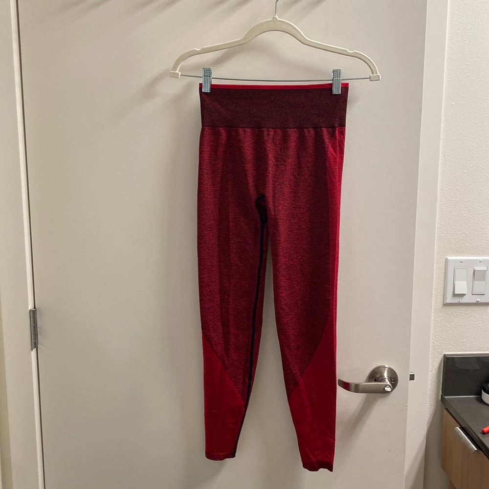 Women’s Victoria’s Secret Leggings